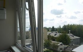 Хмельницьке шосе 122а